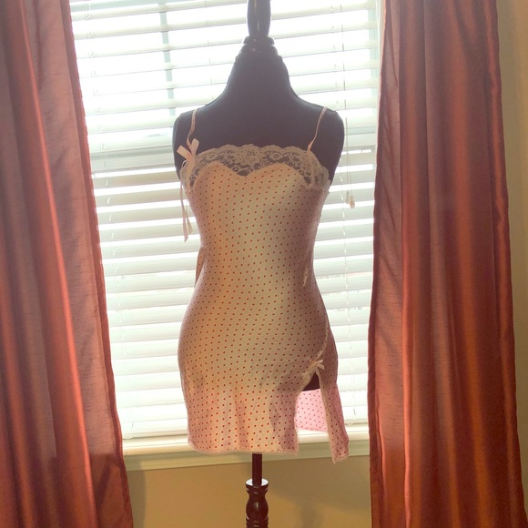 Victoria's Secret Other - Heart print nighty VS